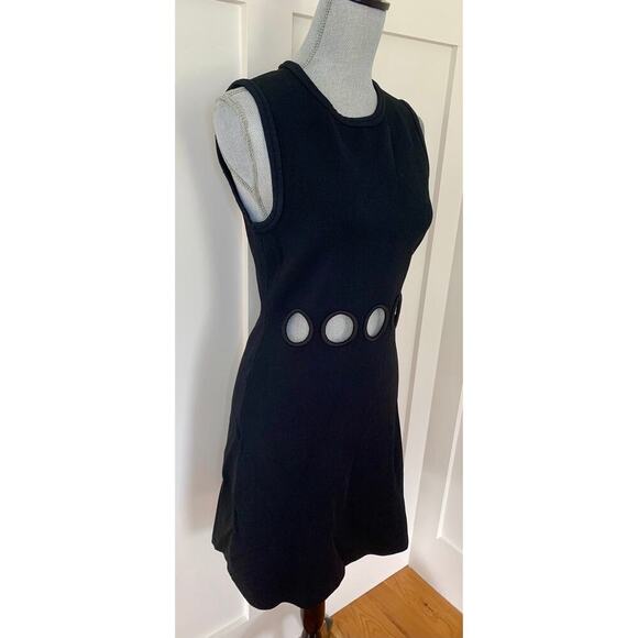 Sandro Openwork Mini Dress Noir Size 40 Cut Out Sleeveless Party Gothic Cocktail - Picture 3 of 5